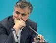 عضو شورای عالی انقلاب فرهنگی: وزیر اقتصاد و رئیس دفتر رئیس جمهور موافق تک نرخی کردن ارز و پورمحمدی و فرزین مخالف هستند / تغییر فرزین معادله ارز را عوض می‌کند / پورمحمدی حامی چندنرخی بودن و بانک مرکزی است