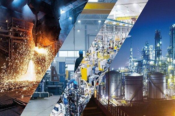 ۶۰ درصد پایان‌نامه‌ها با نیازهای صنعت همخوانی دارد/ نبود ترجمان دانش؛ مانع شکلگیری ارتباط دانشگاه و صنعت