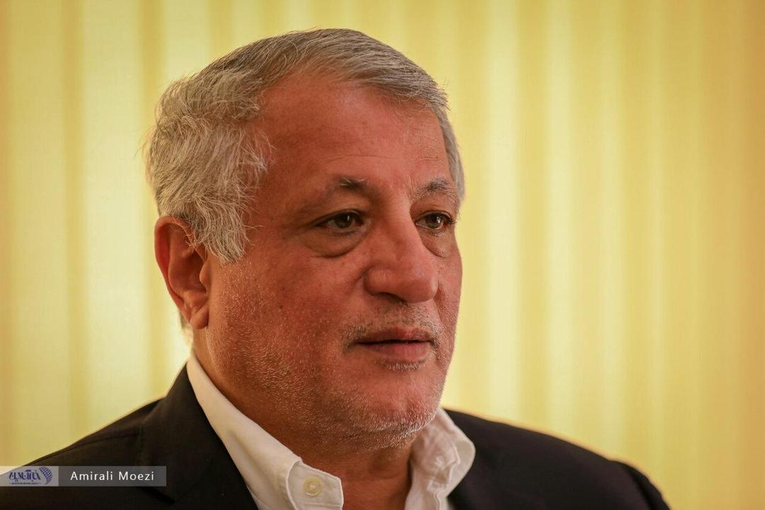 ببینید | شوخی فرزند آیت‌الله رفسنجانی درباره خاطره‌نویسی آقایان: همسرم به شوخی گهگاه می‌گوید...