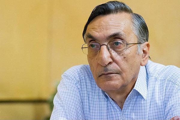 روزگار غریبِ نویسنده و مترجم ایرانی در خانه سالمندان/ او به آلزایمر مبتلا شده