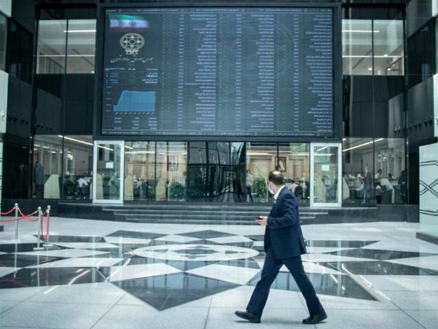 بورس در آستانه فتح کانال بالاتر؛ رشد ۶۴ هزار و ۸۴۸ واحدی شاخص کل