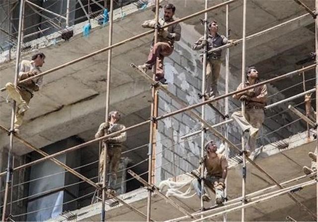 بی‌تفاوتی کارفرمایان به بیمه کارگران تخلف آشکار است