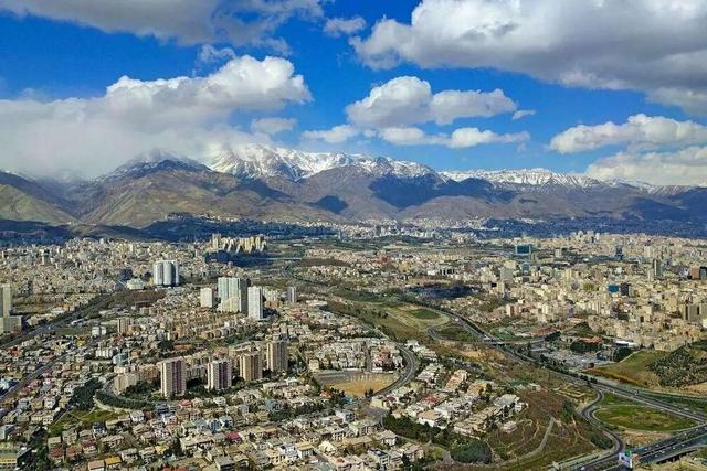 هواشناسی: تهران فردا خنک می‌شود/ خیزش گرد و خاک در غرب و جنوب استان