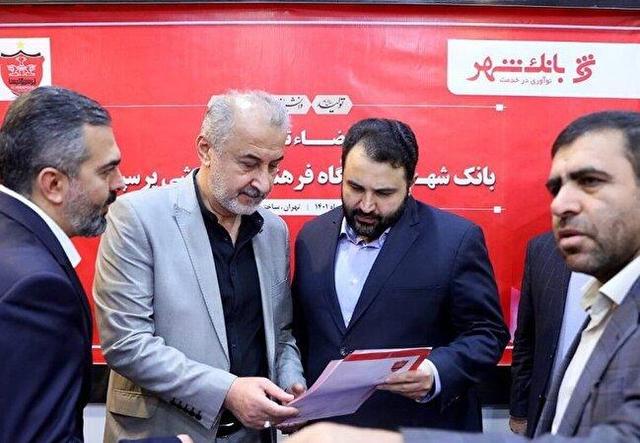 احمدی:پرسپولیس بسیار بی‌انگیزه است و نیاز به شوک دارد/هاشمیان حتی اگر مساوی هم می خواهد تیمش باید هجومی بازی کند+فیلم