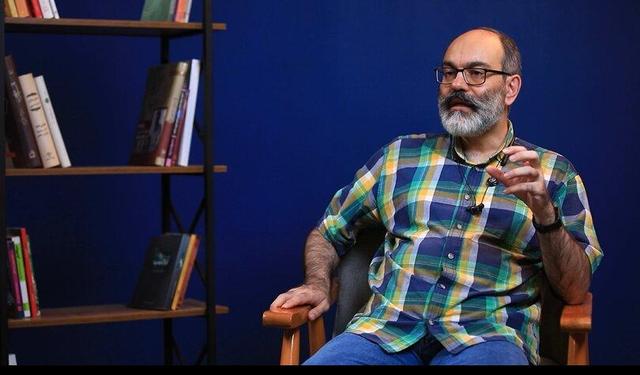 الزامات کنشگری هنرمند در زمانه جنگ؛ «علاج» کنش هنرمندانه چاوشی بود