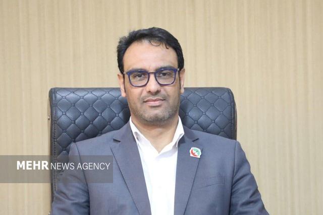 هیچ دانش‌آموزی به‌دلیل فقر نباید از تحصیل بازبماند