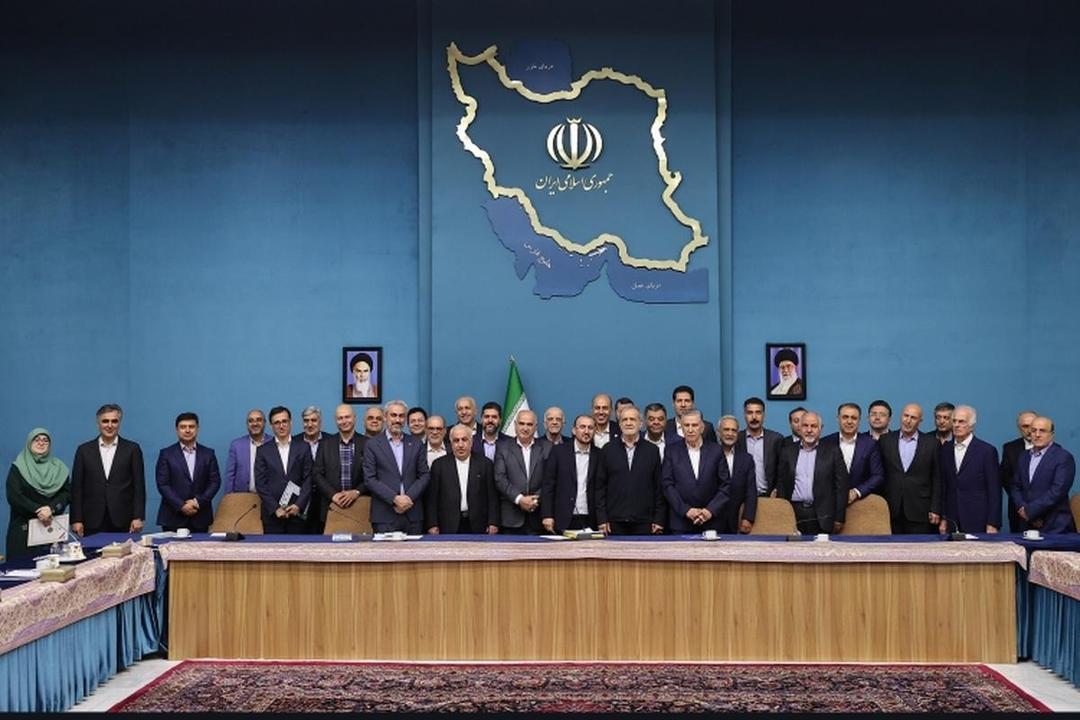 استقبال پزشکیان از کمک بخش خصوصی برای اصلاحات اقتصادی