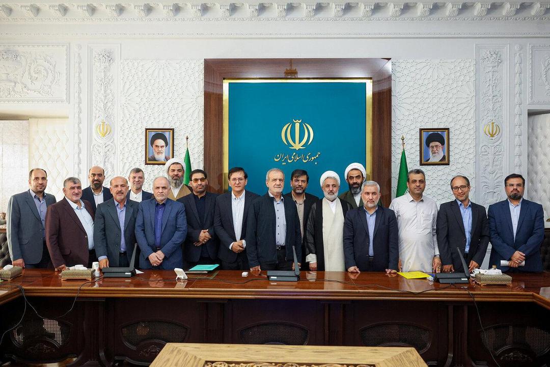 پزشکیان: اصلاح قانون مبارزه با مواد مخدر در دستور کار قرار گیرد
