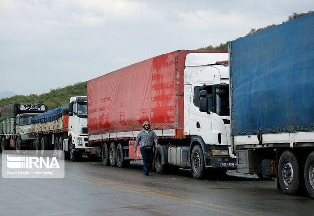 ترانزیت بیش از یک میلیون و۵۰۰ هزار تن کالا از مرز باشماق مریوان