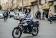 کاهش سن گواهینامه موتورسیکلت؛ فرصت‌های تازه و چالش‌های پیش‌رو