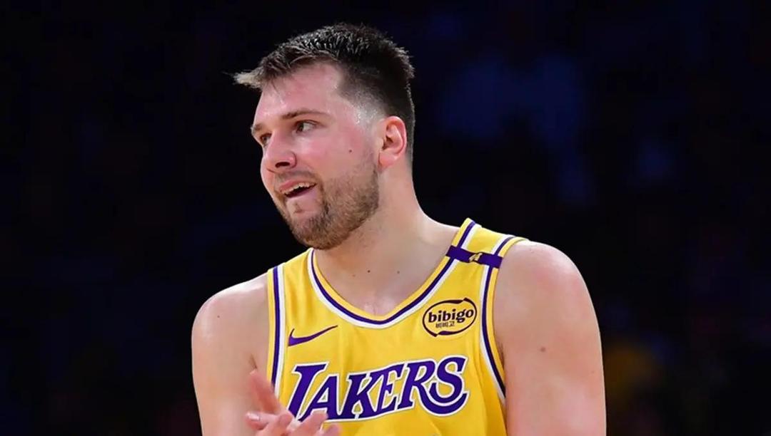 هسته اصلی لیکرز تکمیل می‌شود؛ دانچیچ در کنار لبران جیمز آماده فصل جدید NBA
