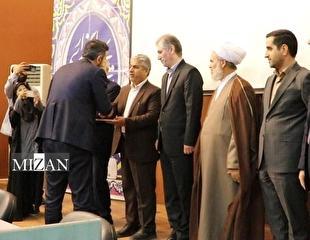 تاکید دادگستری استان تهران بر گسترش چتر حمایت قضایی و قانونی دادگاه شریف‌آباد از صنایع و رفع مسائل حقوق عامه
