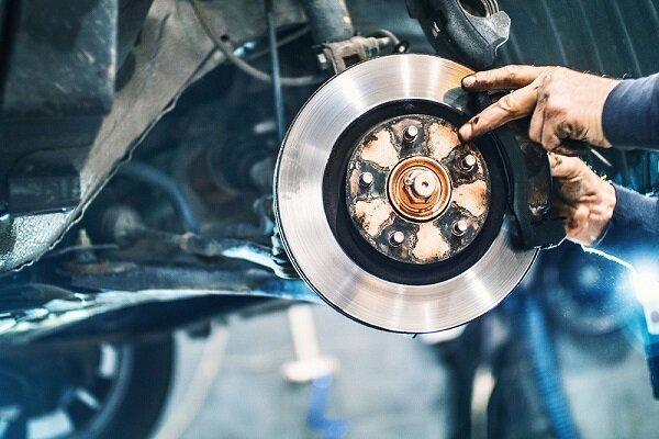 دلایل ضعیف شدن ترمز خودرو