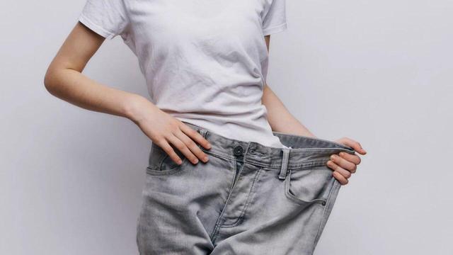 ۵ ماده غذایی گیاهی برای داشتن شکم صاف