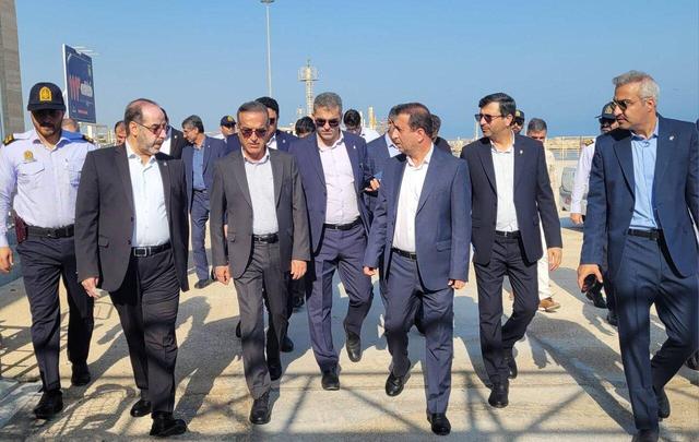 سرپرست بنادر بوشهر: زیرساخت‌های بندر خارگ توسعه می‌یابد
