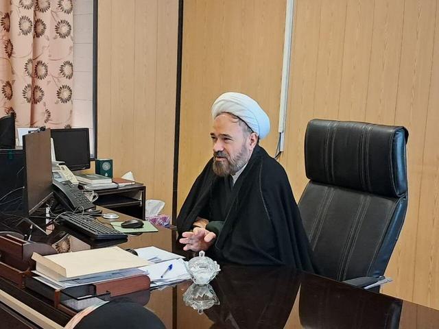 دانشجویان باید الگوی اخلاق، ادب و علم باشند