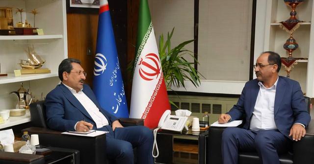 دیدار طهماسبی با وزیر صمت جهت حل مشکلات ارزی کارخانه سیمان خاکستری نی‌ریز