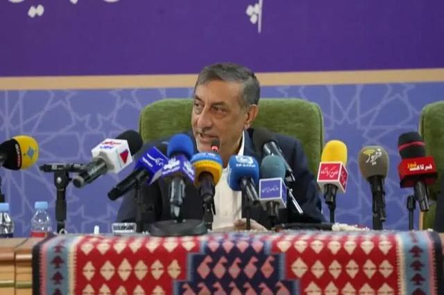 معاون اجرایی پزشکیان: امسال به احتمال ۹۰ درصد پلتفرم‌ها رفع فیلتر می‌شوند؛ خیلی زیاد امید داشته باشید