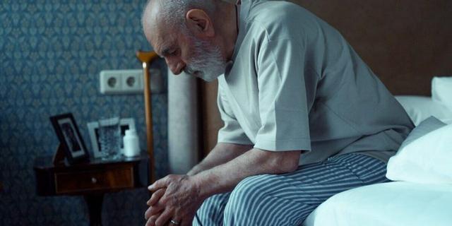 دلایل خستگی در سالمندان/ خستگی چه زمانی طبیعی  و چه زمانی نگران‌کننده است؟