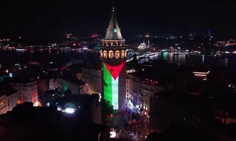 ببینید | برج گالاتا استانبول به رنگ پرچم فلسطین در آمد