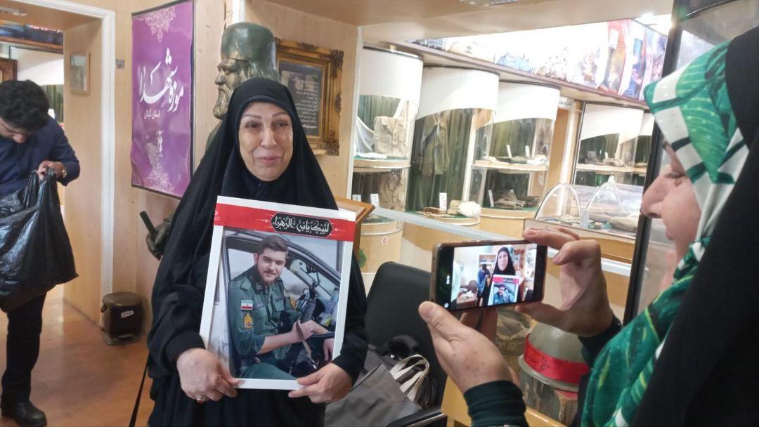 کاش دوباره در بزند
