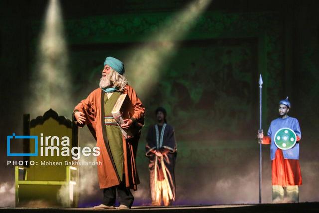 ۱۵۰ هزار نفر از یک نمایش میدانی در مشهد دیدن کردند