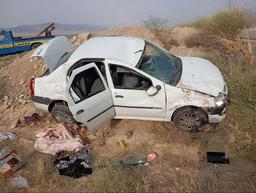 واژگونی خودرو در دالاهو/ ۳ کشته و ۲ زخمی