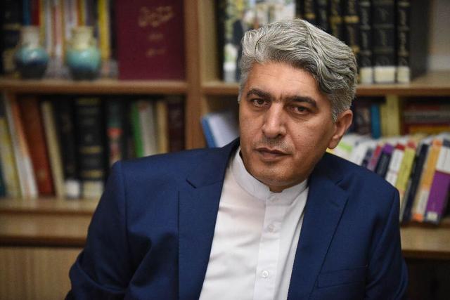 هزینه‌ی ثبت نام در آزمون استخدامی ۵۲۲ هزارتومان! آیا گرفتن این پول مشروع است؟
