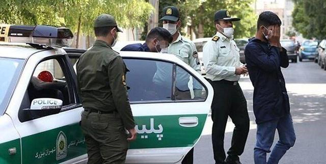 ببینید | پلیس پایتخت سارق خودرو را در تعقیب نفس‌گیر زمین‌گیر کرد
