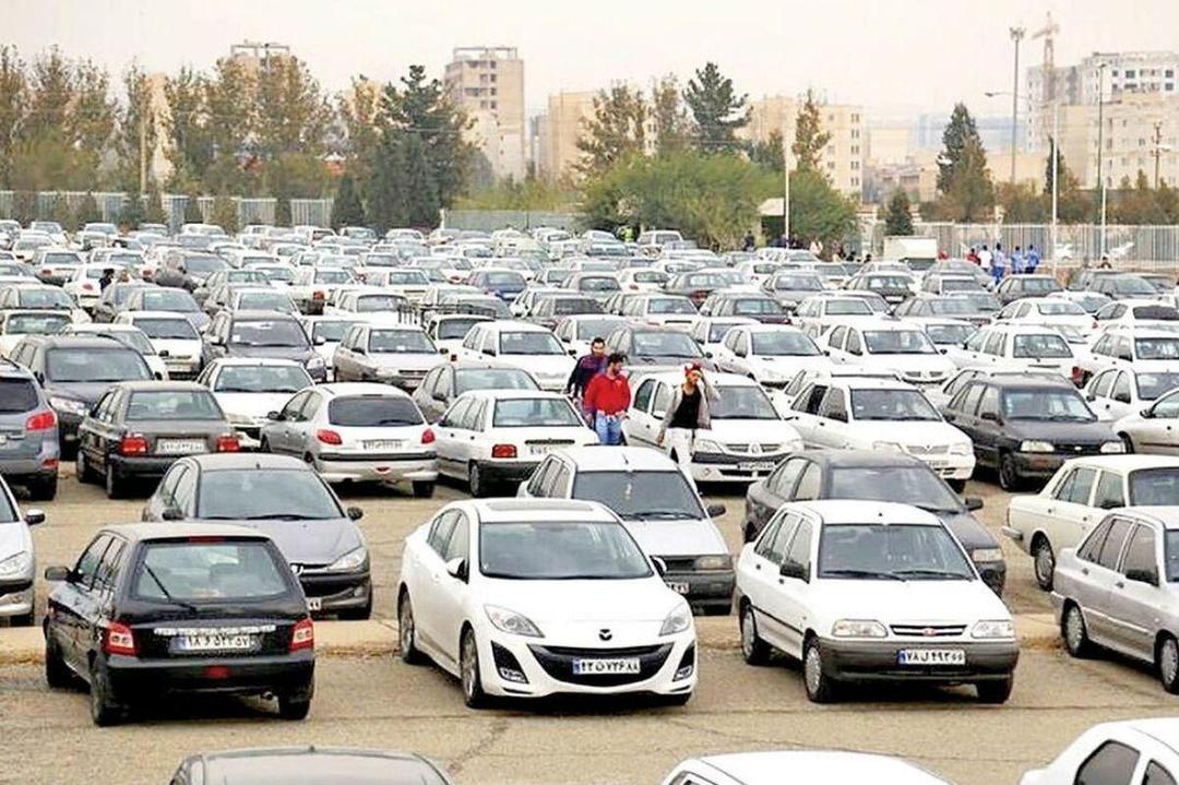 بازار خودرو ترمز برید| پراید، ساینا و کوییک چقدر گران شدند؟