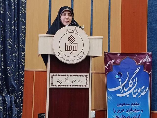 حضور قدرتمند «دختران حاج قاسم» در اجتماع ضروری است