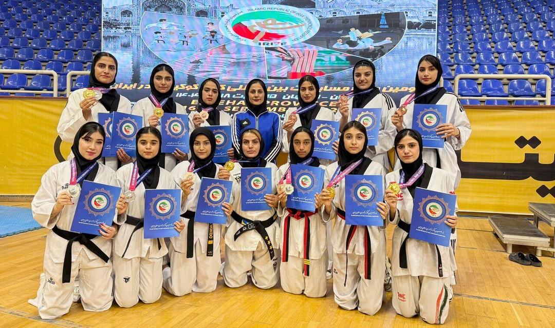درخشش دختران بوشهری در رقابت‌های بین‌المللی تکواندو با کسب ۱۵ مدال رنگارنگ