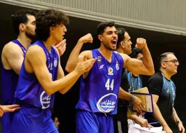 لیگ برتر بسکتبال؛ استقلال مدعی اول قهرمانی را مغلوب کرد