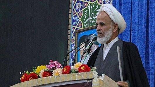 هشدار امام جمعه موقت کرمان در مورد ایجاد مسائل غیر متعارف در جامعه به اسم ورزش یا گردشگری