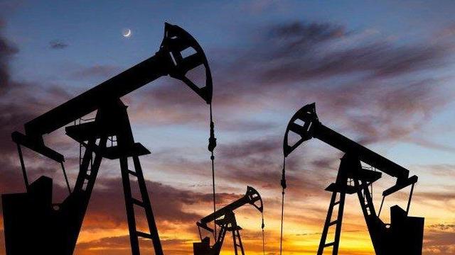 دو سیگنال متفاوت از اقتصاد جهانی | جهش تاریخی مس و عقب‌نشینی نفت