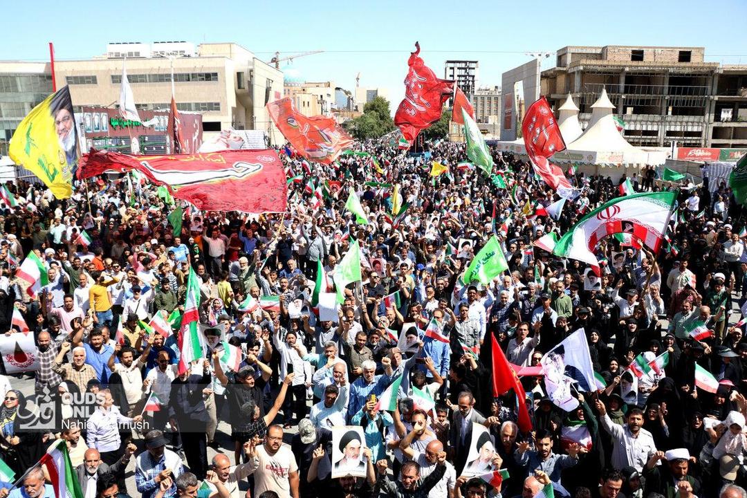 برگزاری راهپیمایی بشارت نصر در مشهدالرضا
