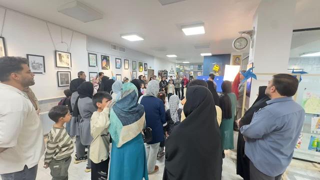 گشایش نمایشگاه نقاشی، تصویرسازی و طراحی «کیمیا هنر» در آران و بیدگل