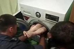 ببینید| نجات کودک از داخل ماشین لباسشویی در گلستان 