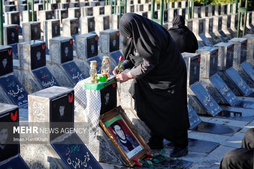 مراسم گرامیداشت سالگرد شهید همدانی در گلزار شهدای همدان