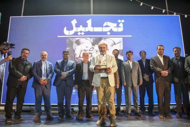 سومین جشنواره ملی بادام در شهرستان سامان برگزار شد