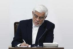 معاون اول رئیس‌جمهور قهرمانی تیم ملی وزنه‌برداری ایران را تبریک گفت