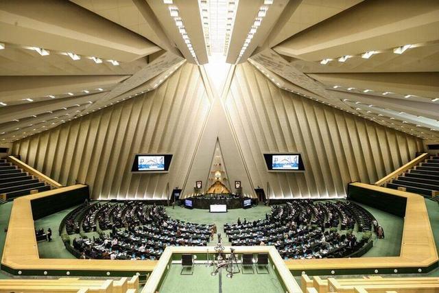 سلب امتیاز پرداخت وام ازدواج از بانک‌های متخلف