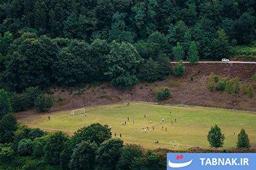 عکس: زمین فوتبال روستای امرِه در ساری