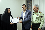 دیدار وزیر ورزش و جوانان با خانواده شهید ورزشکار «حامد ضابط»