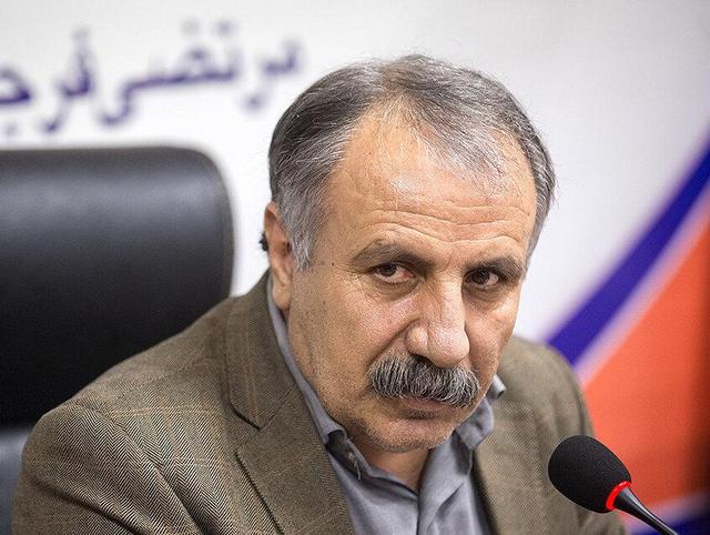 آثار شاعران کهن برای بعضی‌ها چاه نفت است؛ در ضرورت «حق نشر بزرگان»