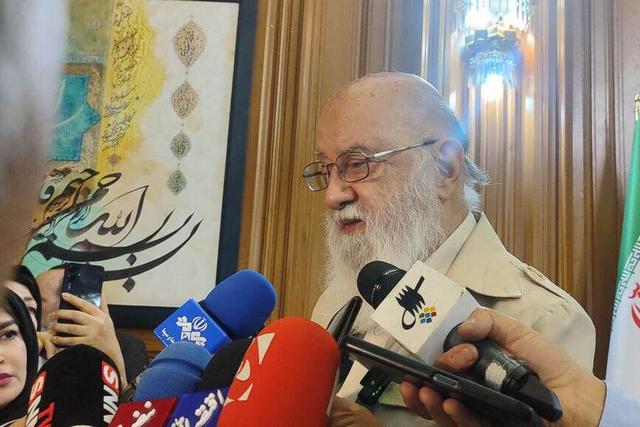 چمران: یقه شهردار تراکم‌فروش مازاد بر قانون را می‌گیریم+فیلم