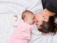 چرا نوزاد تازه متولد شده بوی خوبی می دهد ؟