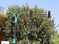 تجهیز ۳۱ چراغ راهنمایی و رانندگی شهر یزد به برق اضطراری