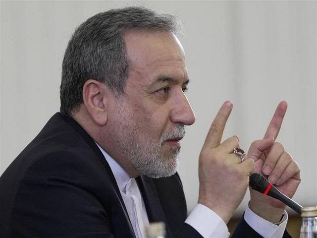 نه رئیس‌جمهور در نشست شرم الشیخ شرکت می کند و نه من!