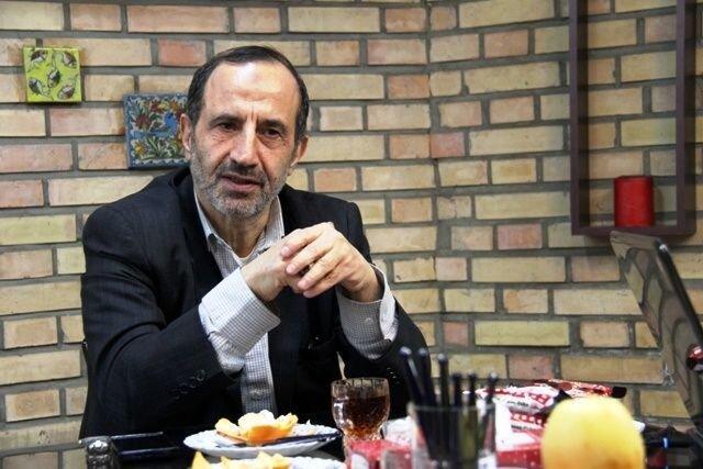 خوش چهره:بازار ارز آرام می‌گیرد/ فزایش اخیر نرخ دلار بیشتر ریشه روانی دارد تا اقتصادی